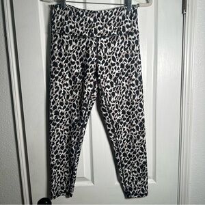 Jessica Simpson Leggings Size Large